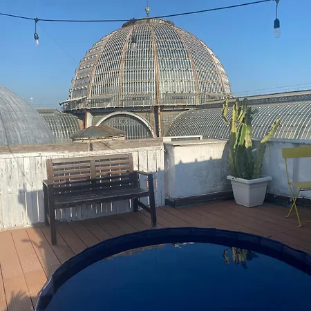 Tiny Nest Over Naples, Private Panoramic Terrace Campsite