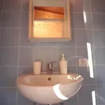 营地 Tiny Nest Over Naples, Private Panoramic Terrace 那不勒斯