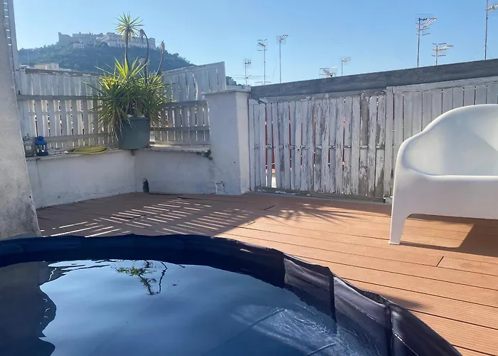 Tiny Nest Over Naples, Private Panoramic Terrace Parque de Campismo *